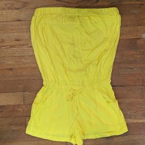 Never worn!! Yellow romper/swimsuit cover up
